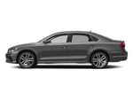 2017 Volkswagen Passat R-Line w/Comfort Pkg