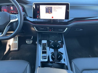 2025 Volkswagen Atlas Cross Sport 2.0T SEL Premium R-Line