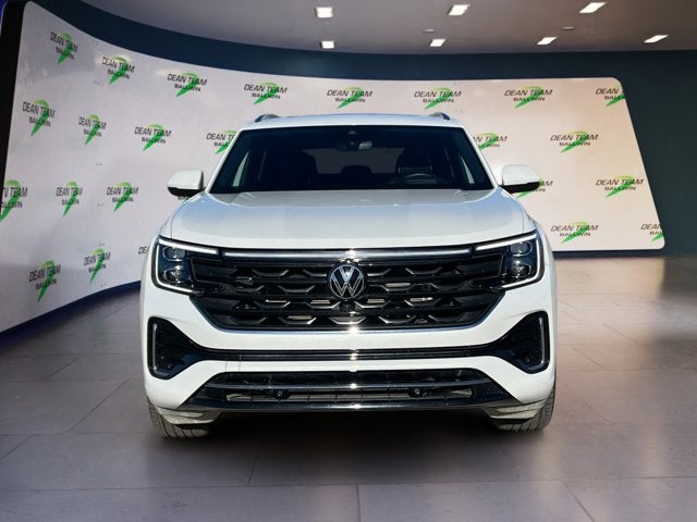 2025 Volkswagen Atlas Cross Sport 2.0T SEL Premium R-Line