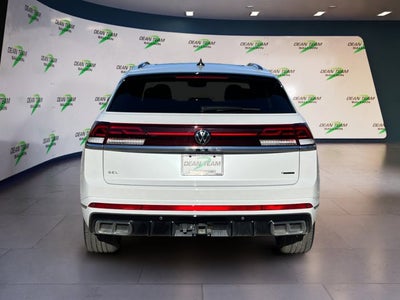 2025 Volkswagen Atlas Cross Sport 2.0T SEL Premium R-Line
