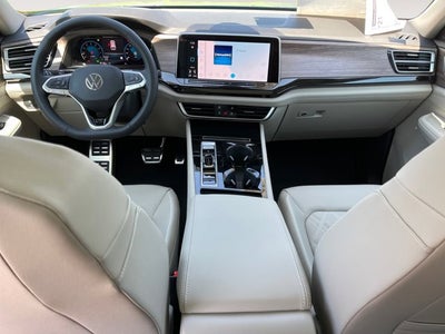 2025 Volkswagen Atlas 2.0T SEL Premium R-Line
