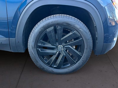 2022 Volkswagen Atlas Cross Sport 3.6L V6 SE w/Technology