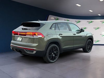 2026 Volkswagen Atlas Cross Sport 2.0T SE w/Technology