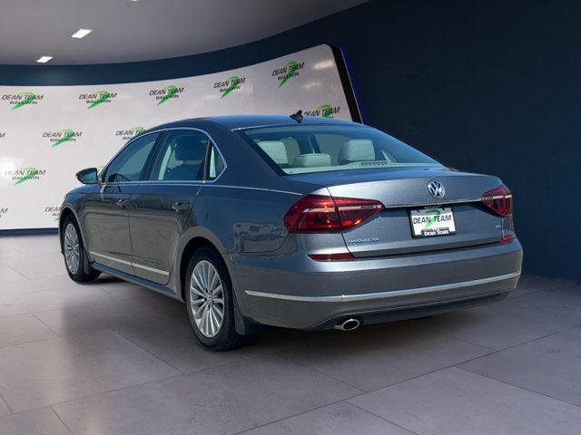 2017 Volkswagen Passat 1.8T SE