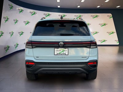 2026 Volkswagen Taos SE Black