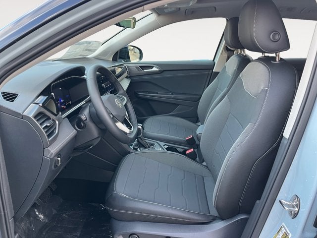 2026 Volkswagen Taos SE Black