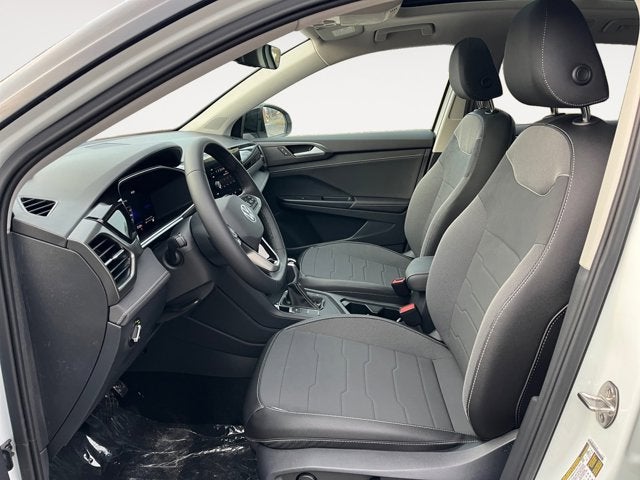 2026 Volkswagen Taos SE Black