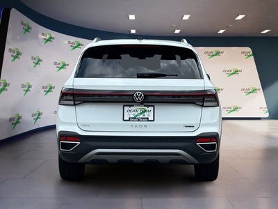 2025 Volkswagen Taos SEL