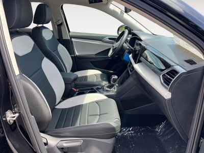 2025 Volkswagen Taos SEL