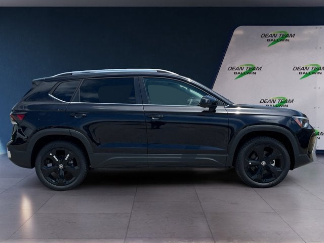 2025 Volkswagen Taos SEL