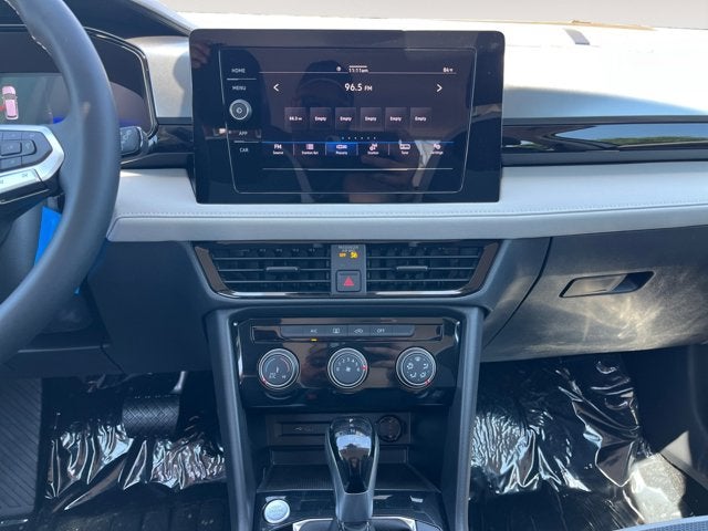 2025 Volkswagen Taos S