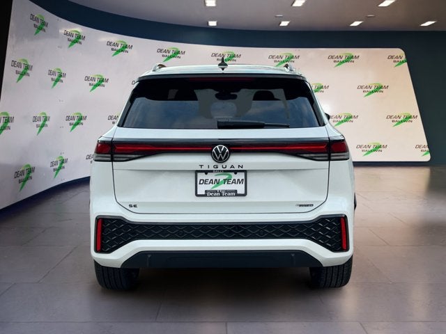 2026 Volkswagen Tiguan SE R-Line Black