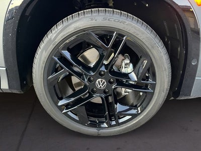 2026 Volkswagen Tiguan SE R-Line Black