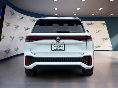 2026 Volkswagen Tiguan SE R-Line Black