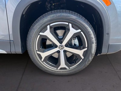 2025 Volkswagen Tiguan SE