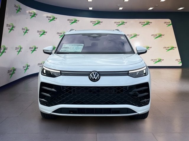 2026 Volkswagen Tiguan SEL R-Line Turbo