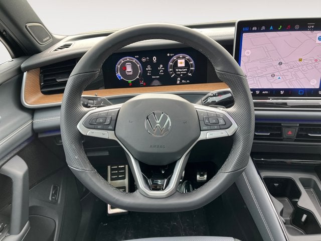 2026 Volkswagen Tiguan SEL R-Line Turbo