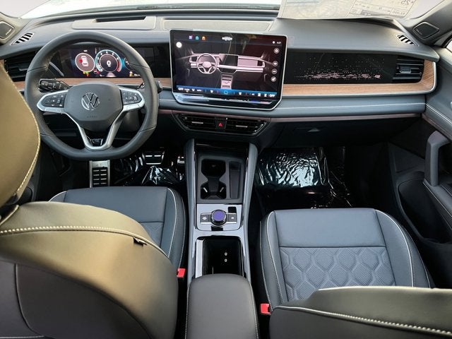 2026 Volkswagen Tiguan SEL R-Line Turbo