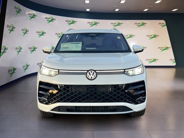 2026 Volkswagen Tiguan SEL R-Line Turbo