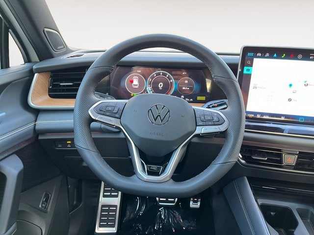 2026 Volkswagen Tiguan SEL R-Line Turbo