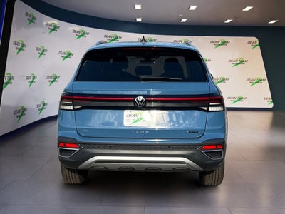 2025 Volkswagen Taos SE