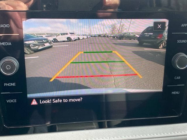 2026 Volkswagen Taos SE