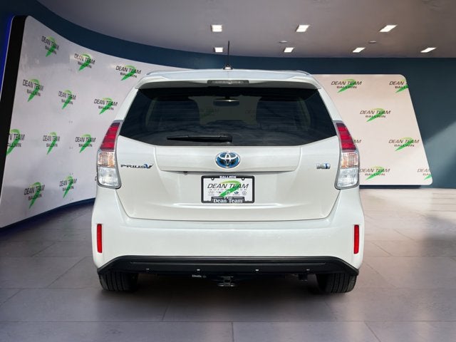 2017 Toyota Prius v Two