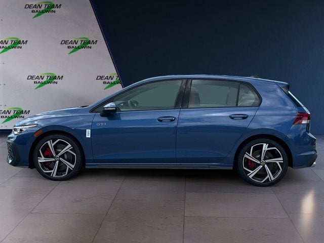 2025 Volkswagen Golf GTI SE